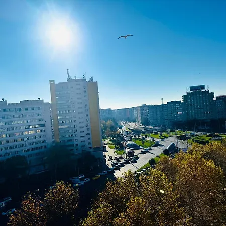 Unde * Βουκουρέστι